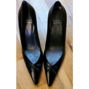 Stuart Weitzman Black Lesther Cutout Pointed Toe Heels Size 8 Quiet Luxury